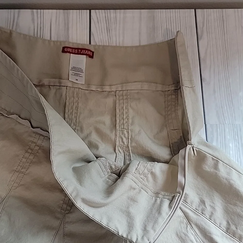 Guess khaki mini skirt in cotton Women's Size 26